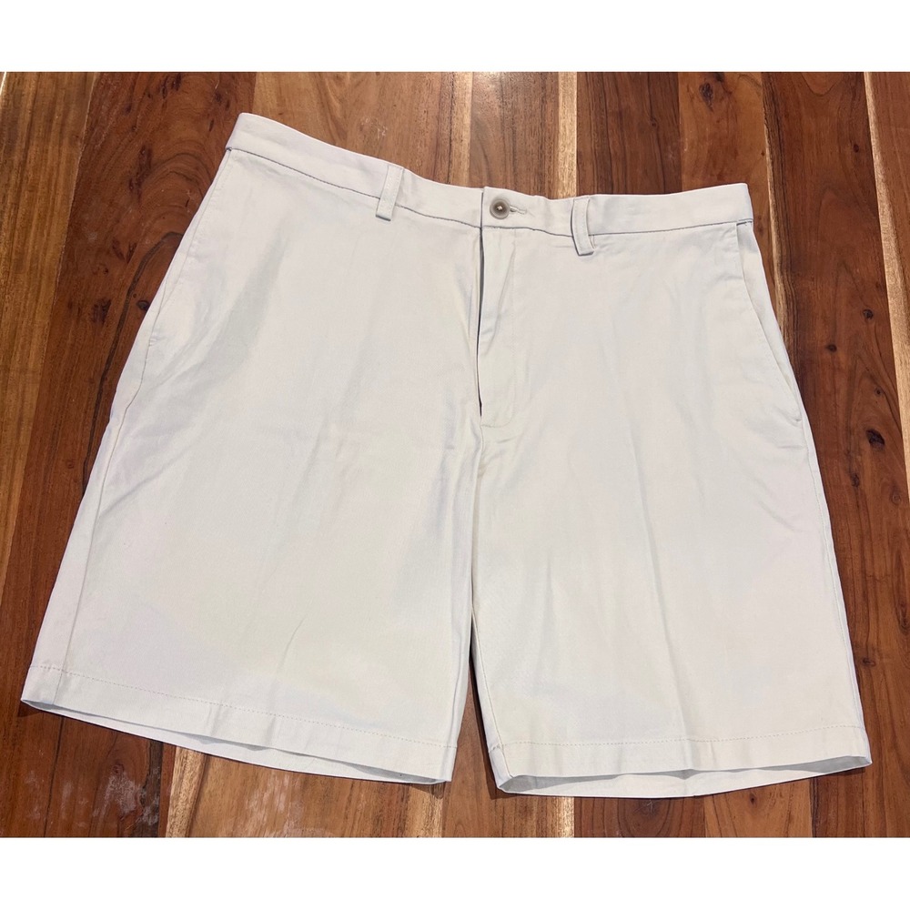 Haggar Mens Comfort Chino Shorts 38 Putty Stretch Expandable Waist NWT